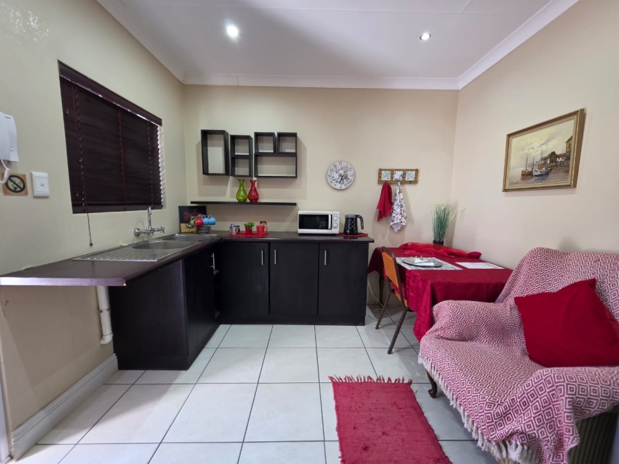 8 Bedroom Property for Sale in Riebeeckstad Free State